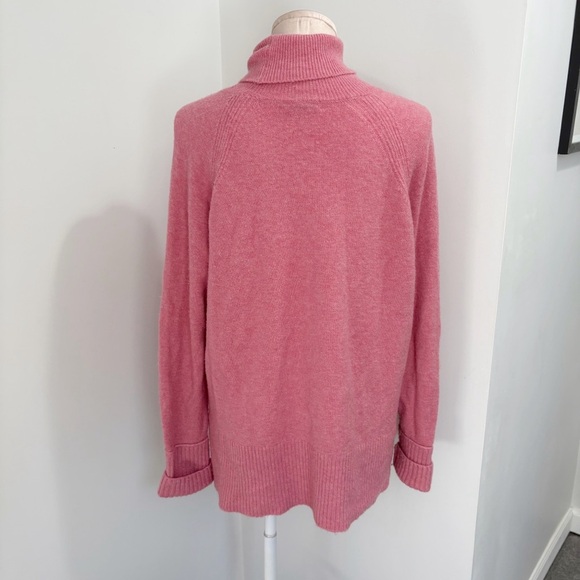 J. Crew Side Slit Supersoft Turtleneck Sweater Size Medium Pink Merino Wool - Picture 2 of 15